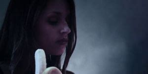 Anna Julia Kapfelsperger Nude Svenja Goebel Nude Fruchtfliegen