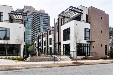 Atlanta Luxury Townhomes Of Metropolitan At Phipps Townhouse Exterior