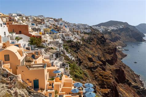 How to Visit Oia Santorini: Best Hotels + Sunset and Castle Tips