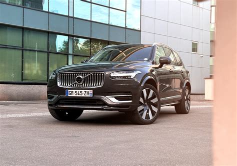 Volvo XC90 T8 Hybride 2024 Fiche Technique Performances Prix