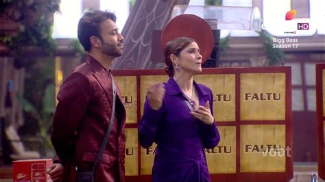 Bigg Boss 17 WKV Isha Ne Bhadkaya Vicky Ko Ankita Ke Khilaf Fattu