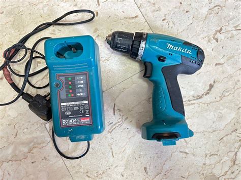 Makita - Battery drill, Furniture & Home Living, Home Improvement ...