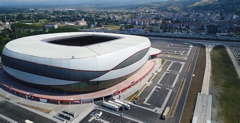 Samsun 19 Mayıs Stadyumu – StadiumDB.com