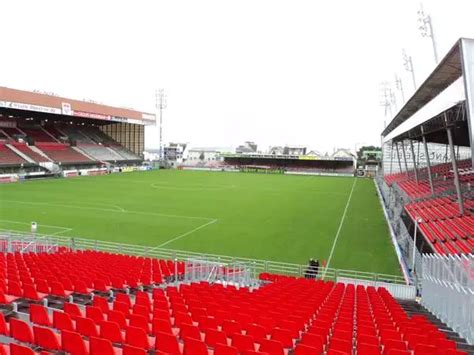 Football L Uefa Autorise Seulement Spectateurs Brest En Coupe