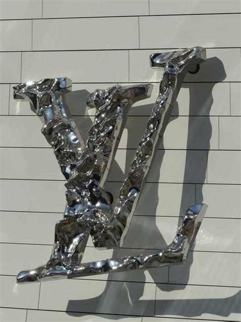 Fondation Louis Vuitton Art Museum | semashow.com