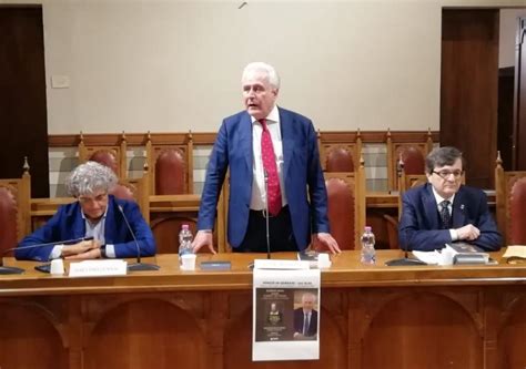 Presentato A Sansepolcro Il Libro Cosimo I Dei Medici Di Eugenio