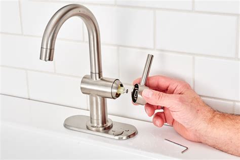 How To Fix A Leaky Single Handle Disk Faucet