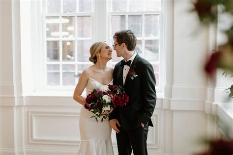 Timeless Wedding At Noelle Hotel With Gorgeous Flowers Nashville