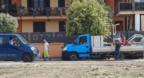 LA FOTO Via Patturelli Riparata La Condotta Idrica CasertaCE