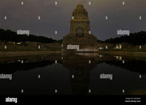 Leipzig Allemagne 29th Juillet 2022 Vue Sur Le Monument Illuminé De