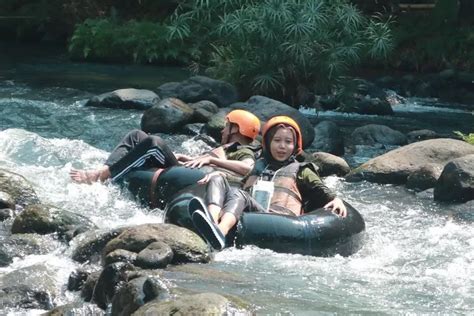 Resto Dengan Fasilitas River Tubing Dan Outbond Di Kota Klaten Disini