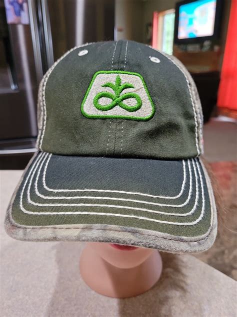 Pioneer Dupont Seeds Camo Farmer Hat Baseball Cap Adj Gem