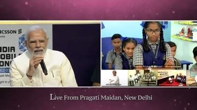 glasses   age pm modi interacts  students