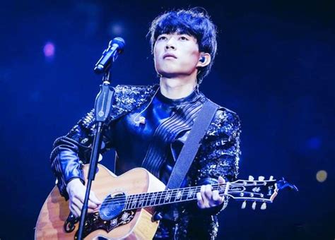 赵雷（中国内地民谣男歌手、词曲创作者）百度百科