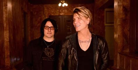 Goo Goo Dolls Announce Fall U S Tour Digital Tour Bus