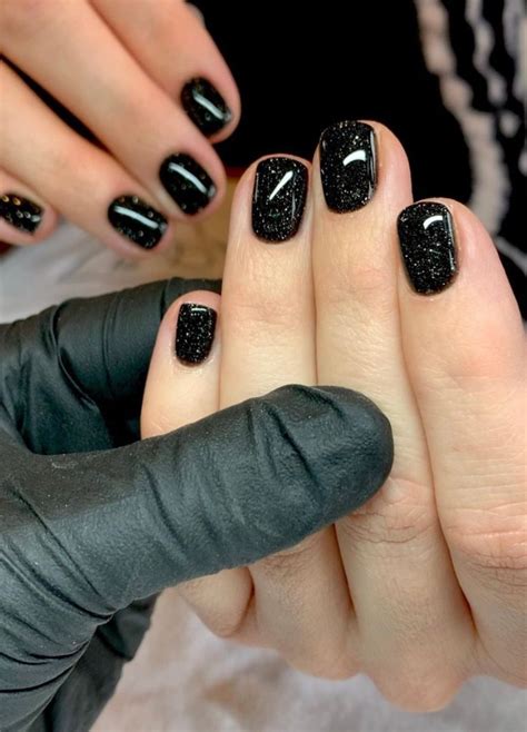 20 Winter Nail Colors To Try This Year The Everygirl