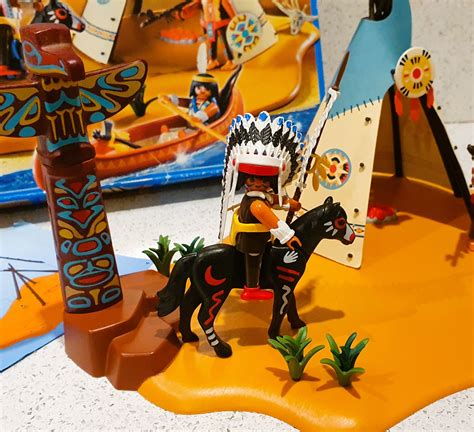 Playmobil Native American Indian Tepee Camp Canoe Indians Boxed