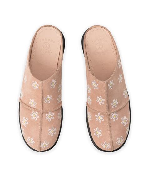 Musinsa Daisy Syndrome Daisy Needle Point Mule Pink