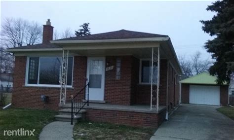 16634 E 8 Mile Rd Detroit Mi 48205 House Rental In Detroit Mi