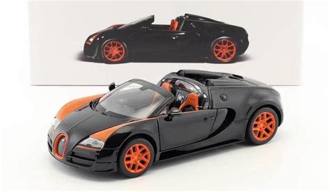 Rastar 1 18 Bugatti Veyron 16 4 Grand Sport Vitesse Catawiki