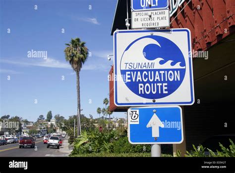 Tsunami evacuation route sign, San Diego, California, USA Stock Photo ...