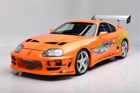 Toyota Supra z Szybkich i wściekłych sprzedana Kultowe auto z 1994