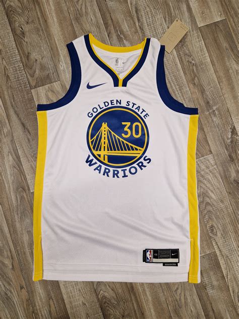 🏀 Steph Curry Golden State Warriors Jersey Size XL – The Throwback Store 🏀