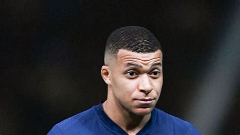 Pas Mon Problème Kylian Mbappé Sort Du Silence Après Les