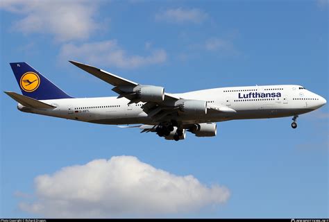 D Abyl Lufthansa Boeing Photo By Richard Dragon Id