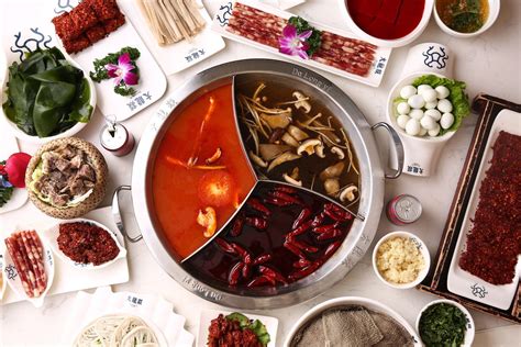 Da Long Yi Hot Pot Chain Opens In New York Citys Chinatown On Canal