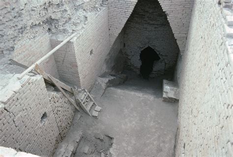 Tomb Of Ur Ancient Mesopotamia Mesopotamia Ancient Sumer