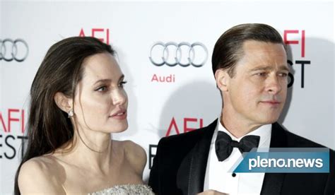 Filha De Angelina Jolie E Brad Pitt Quer Retirar Sobrenome Do Pai