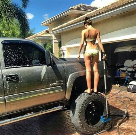 Bikini Truck Wash Chevy Diesel Truck Gallery Camiones Y Chicas Chicas De Coches Chicas En