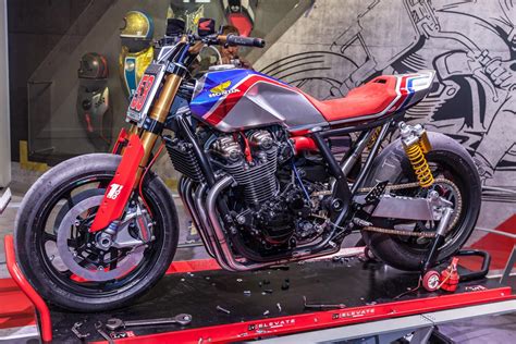 Honda Cb Tr Naked Bike Concept Motorrad Fotos Motorrad Bilder