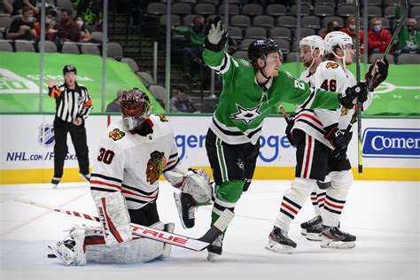 Blackhawks’ Poor Effort Spoils Patrick Kane’s Milestone Jonathan Toews Makes Rare Appearance