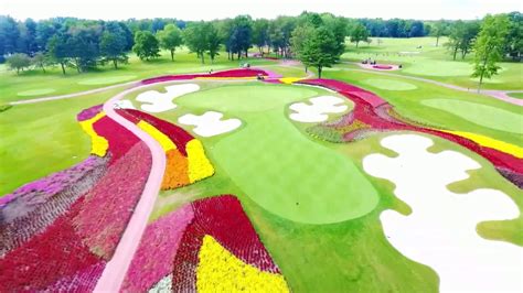 Over 35 000 Flowers On SentryWorld S 16 Hole Wisconsin Golf YouTube