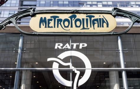 Paris « Nous Aussi On Vous Mème La Ratp Se Lance Dans Les S