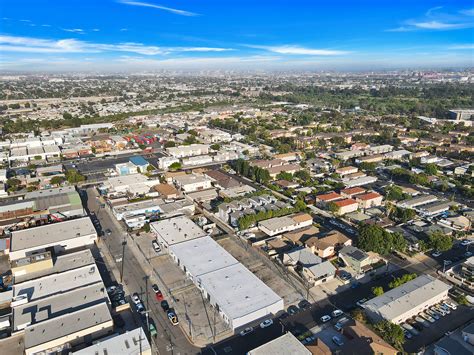 Four-Tenant Industrial Property - Manhattan West