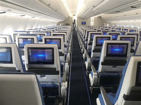 Recaro sorgt bei China Southern Airlines für comfort in the sky