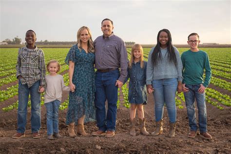 Meet Arizona Agriculture's Dinsmore Family