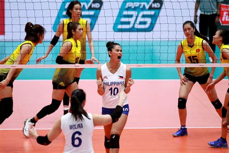 Majoy Baron Takes Home Asean Gp Best Middle Blocker Award