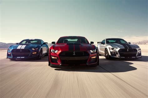 Quick Comparo 2020 Shelby Gt500 Vs 2013 Gt500