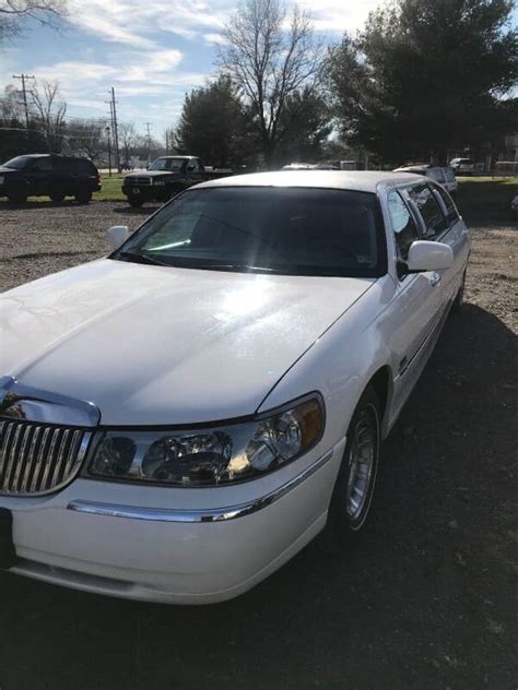 Lincoln Town Car For Sale Carsforsale