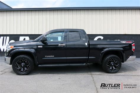 Toyota Tundra With In Fuel Assault Wheels And Toyo Open Country Rt