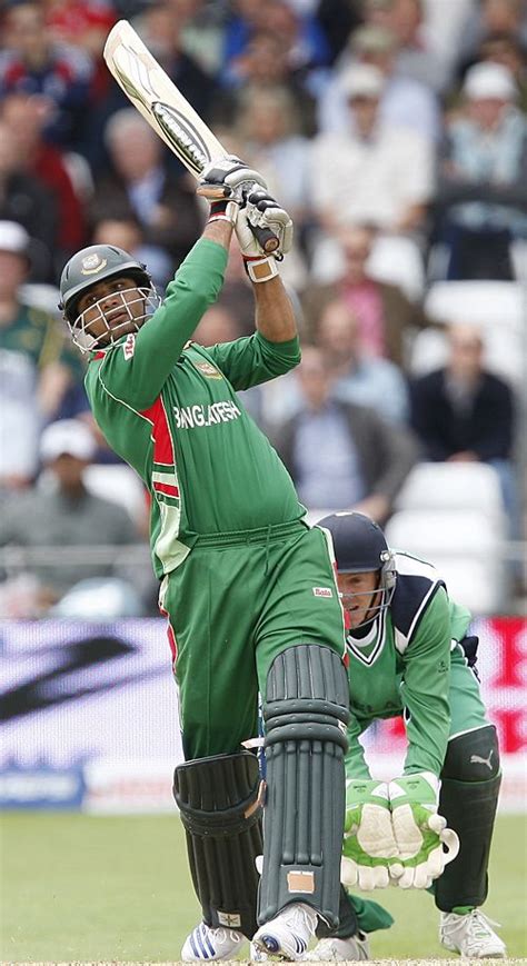 Mashrafe Mortaza cuts loose during his cameo | ESPNcricinfo.com