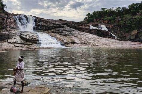 places  visit  telangana holidays dna
