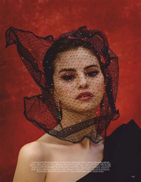 Selena Gomez Vogue Mexico December Issue Celebmafia