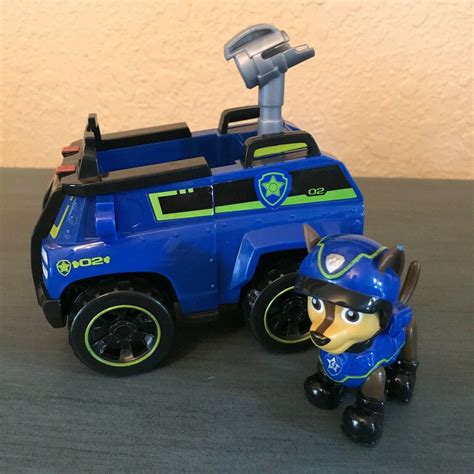 Paw Patrol police car, vehicle and Chase figure | #3902201292