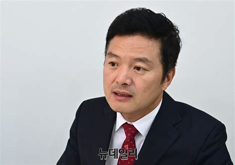 국민의힘 서울 강서구청장 후보에 조국 저격수 김태우 선출 Save Internet 뉴데일리