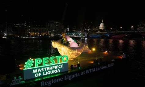 La Liguria Si Promuove Al Wtm Di Londra Con Un Mortaio Gigante Sul